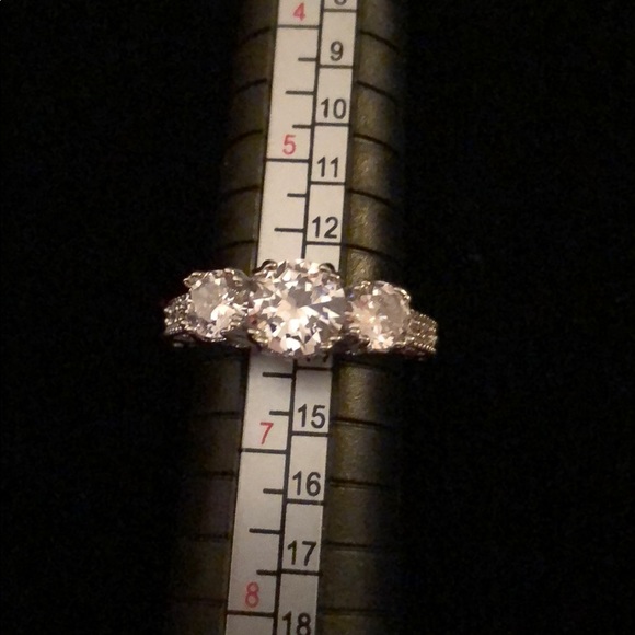 Ring - Picture 2 of 4